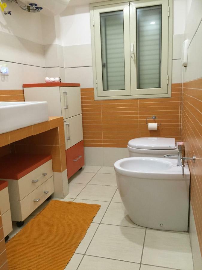 Apartamento Attico Delle Pomelie Santa Teresa Di Riva Exterior foto